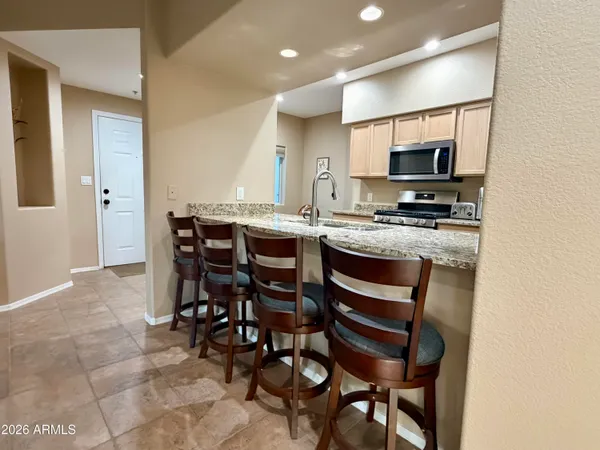 $365,000 | 7401 West Arrowhead Clubhouse Drive, Unit 1025, Glendale, AZ 85308