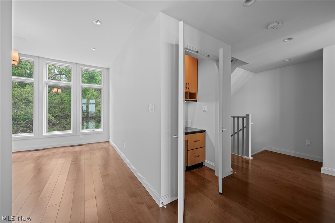 2339 Edgehill Road Cleveland, OH 44106 - Photo 21 of 50 2nd Level