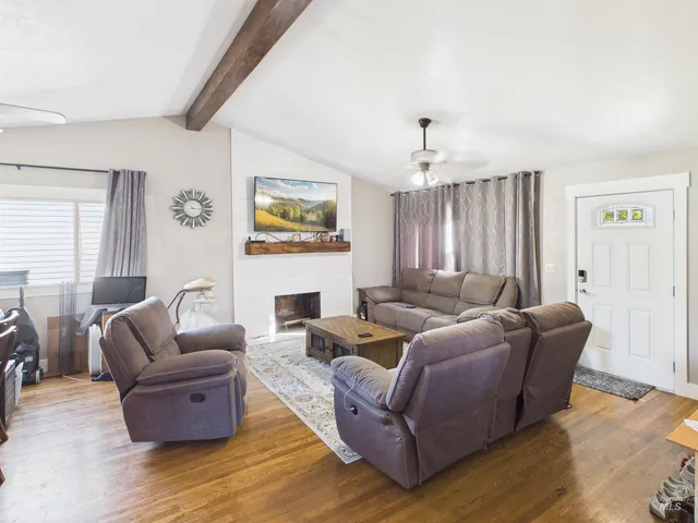 $330,900 | 1534 Oriental Avenue, Burley, ID 83318