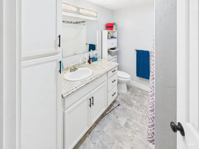 $330,900 | 1534 Oriental Avenue, Burley, ID 83318