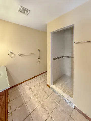 a bathroom with a bath tub