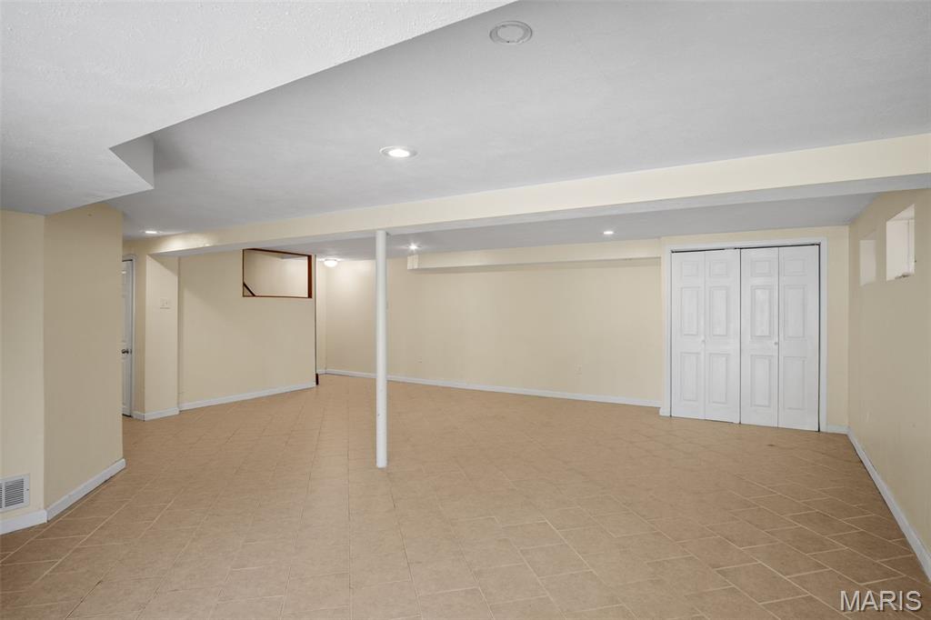 1243 Still House Creek Road Chesterfield, MO 63017 - Photo 27 of 39