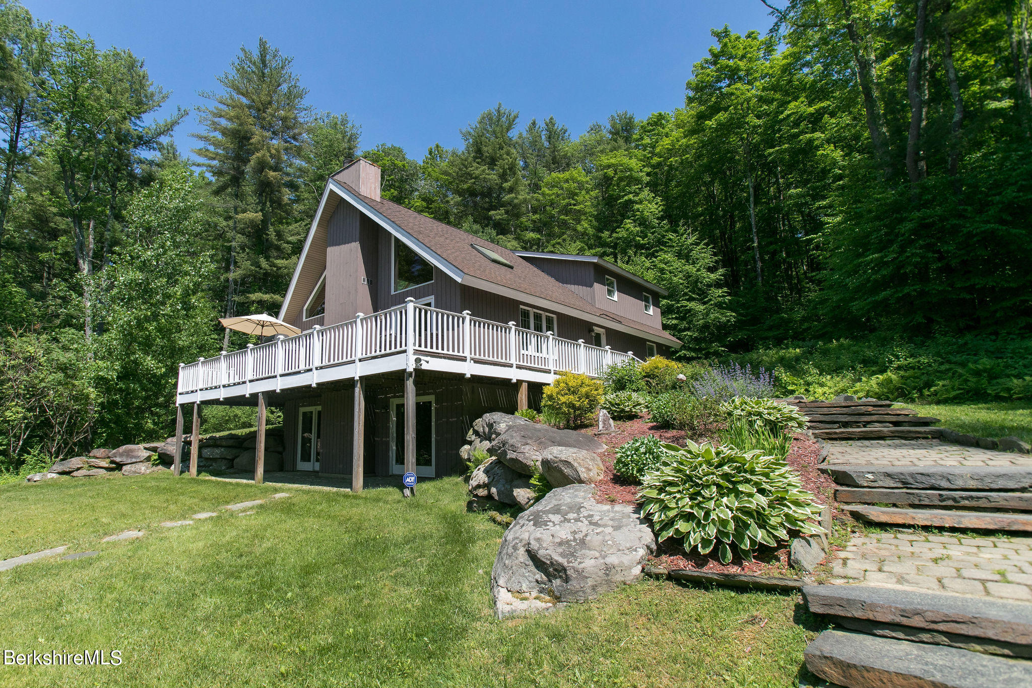 1076 County Road Sheffield, MA 01230 - Photo 34 of 38 Exterior view