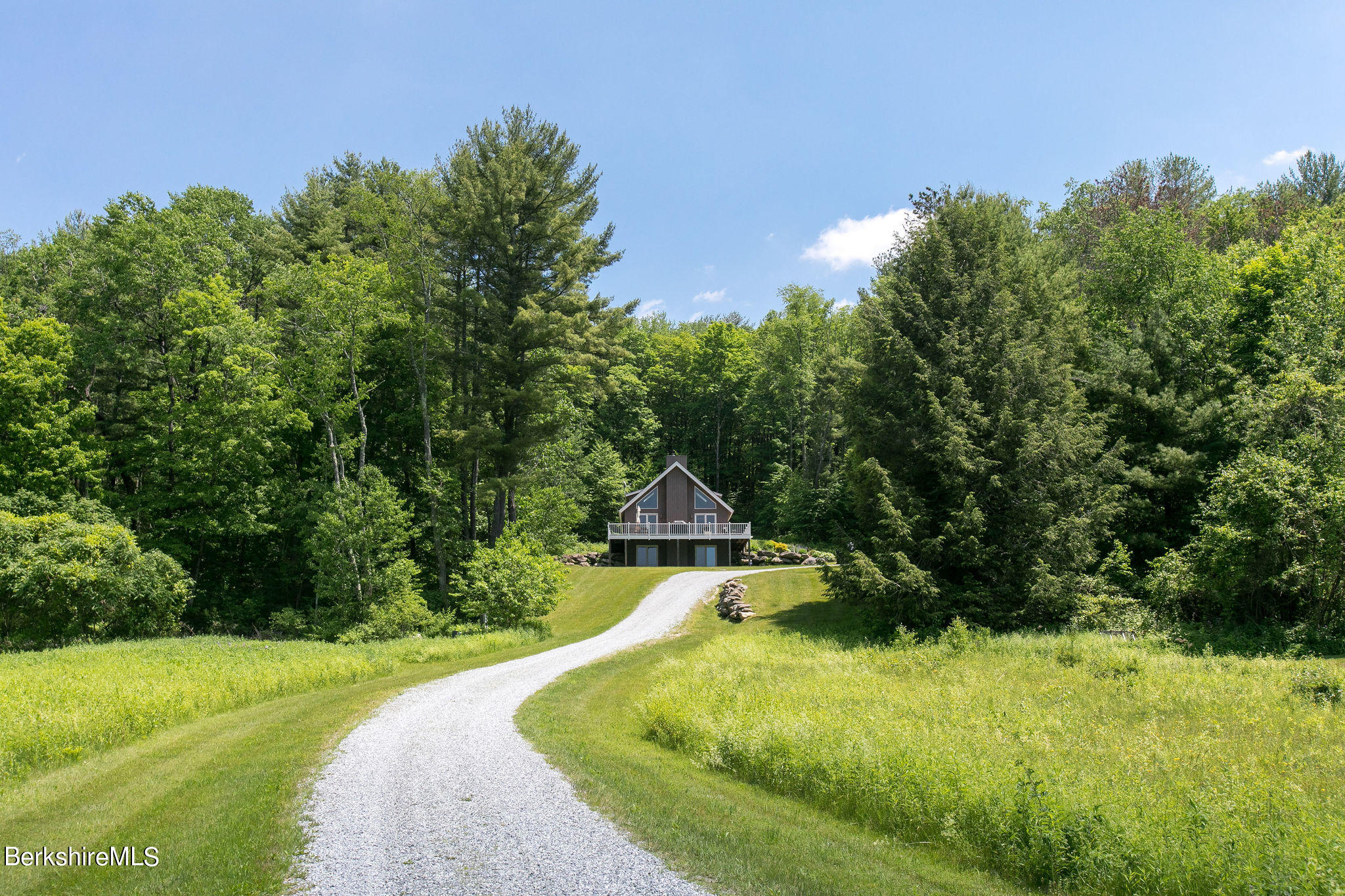 1076 County Road Sheffield, MA 01230 - Photo 6 of 38 View from the driveway