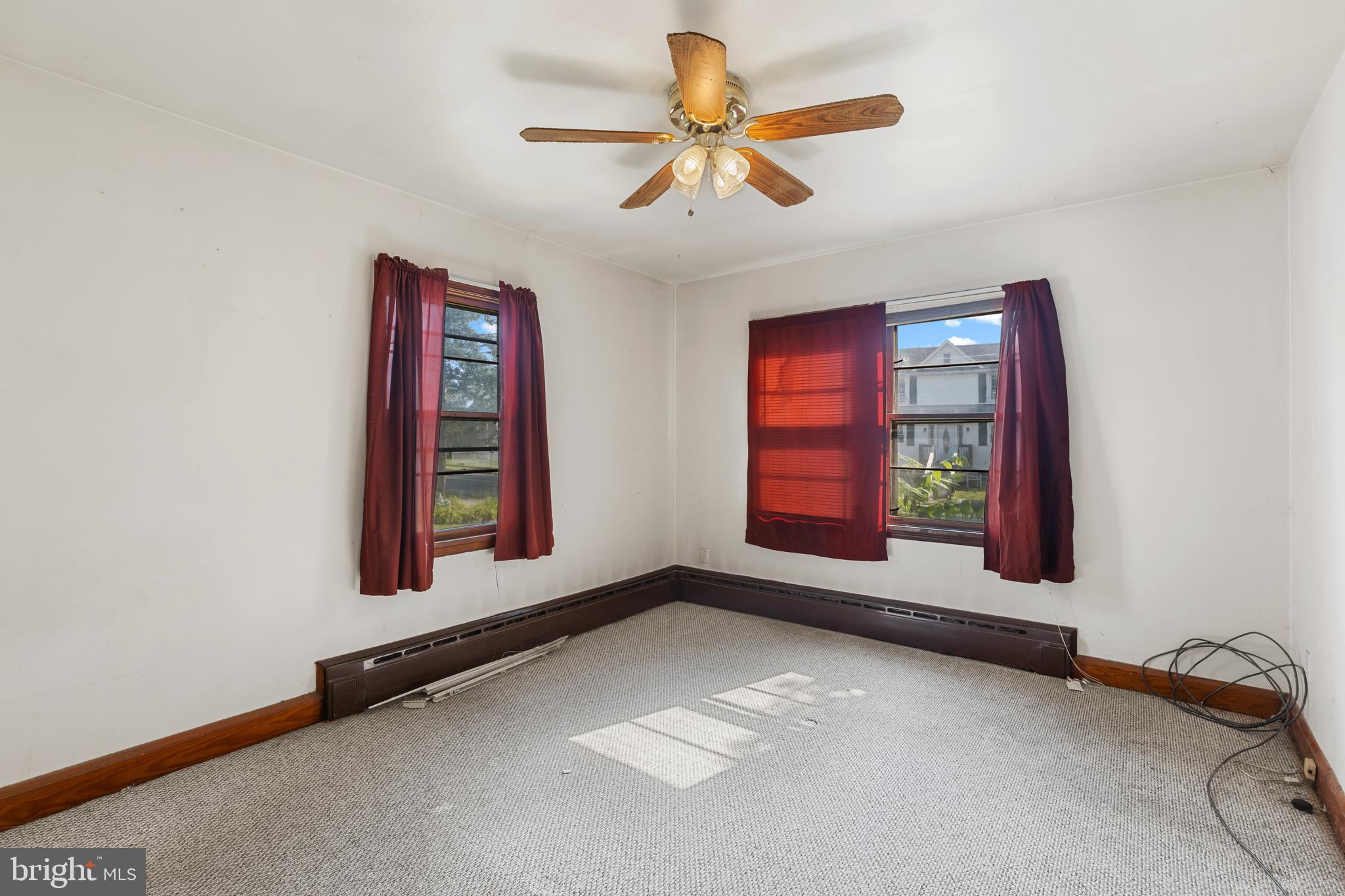 110 Riverside Drive Essex, MD 21221 - Photo 16 of 30