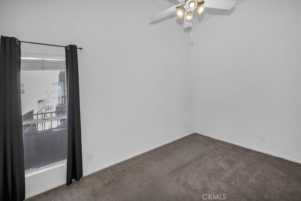 28114 Seco Canyon Road, Unit 156 Saugus, CA 91390 - Photo 20 of 28