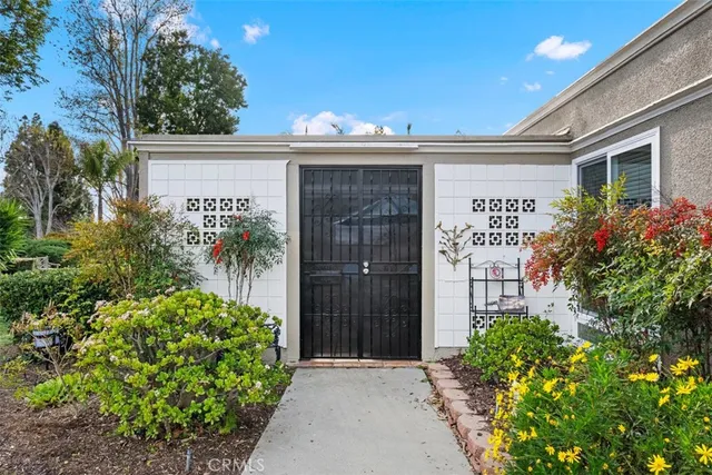 $3,000 | 420 Avenida Castilla, Unit B, Laguna Woods, CA 92637