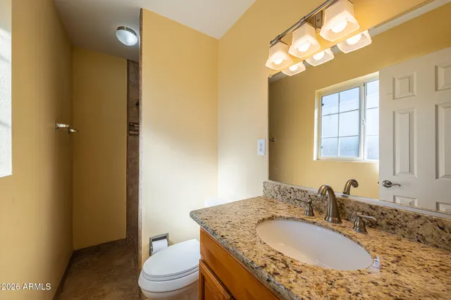 $2,495 | 8303 East Glenrosa Avenue, Scottsdale, AZ 85251