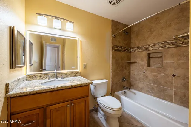 $2,495 | 8303 East Glenrosa Avenue, Scottsdale, AZ 85251