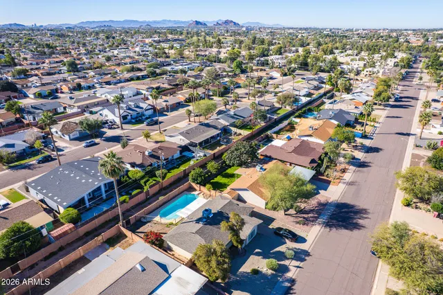 $2,495 | 8303 East Glenrosa Avenue, Scottsdale, AZ 85251