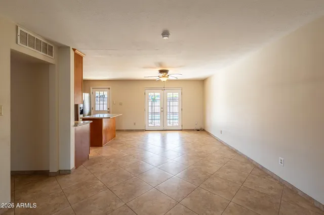 $2,495 | 8303 East Glenrosa Avenue, Scottsdale, AZ 85251