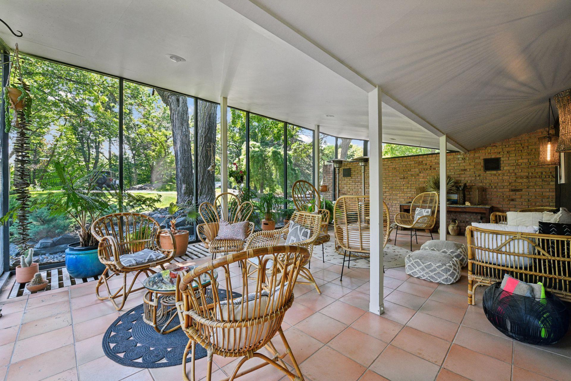 20025 Manor Road Shorewood, MN 55331 - Photo 10 of 61