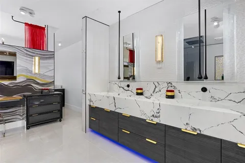 $3,599,999 | 3021 Riomar Street, Fort Lauderdale, FL 33304