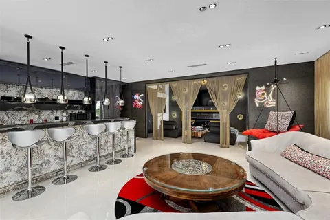 $3,599,999 | 3021 Riomar Street, Fort Lauderdale, FL 33304