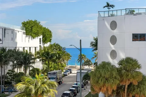 $3,599,999 | 3021 Riomar Street, Fort Lauderdale, FL 33304