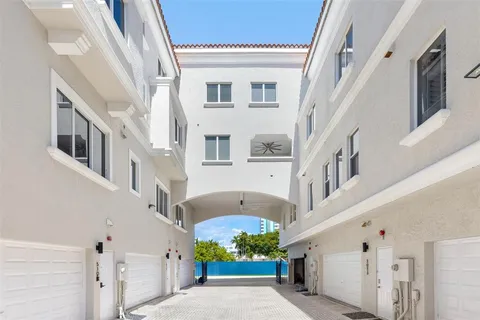 $3,599,999 | 3021 Riomar Street, Fort Lauderdale, FL 33304