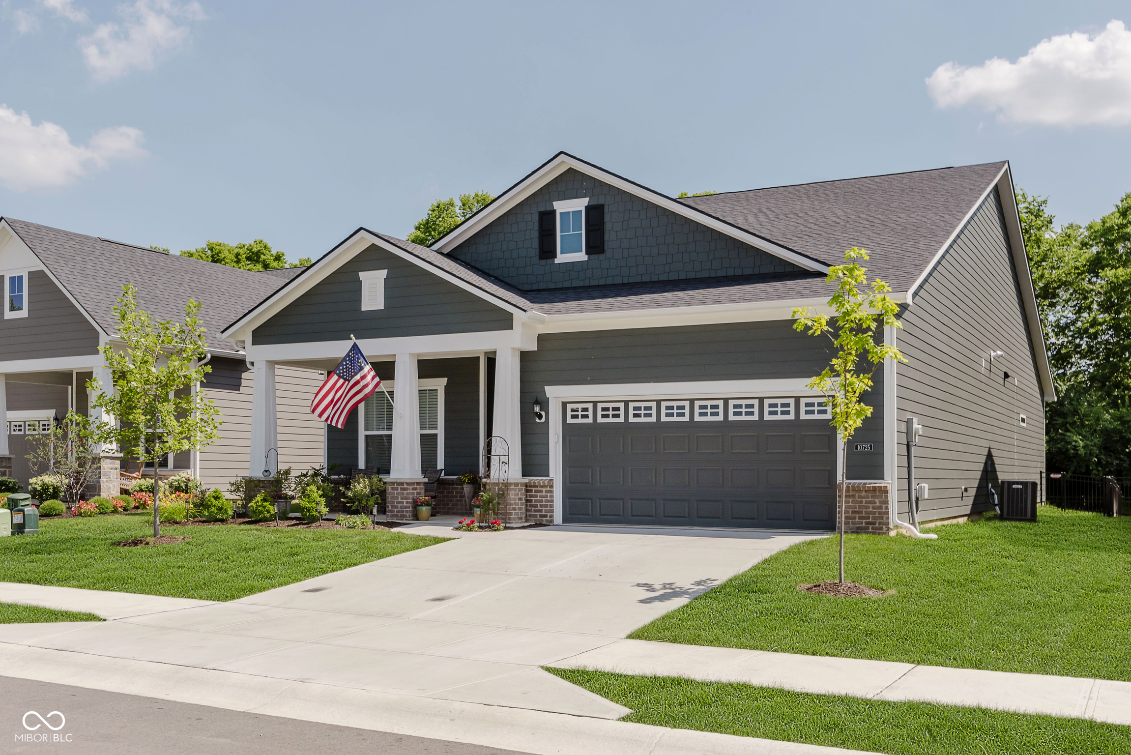 10725 Crum Court Fishers, IN 46037 - Photo 2 of 40