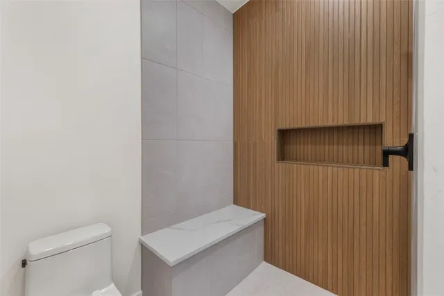 a bathroom with a toilet