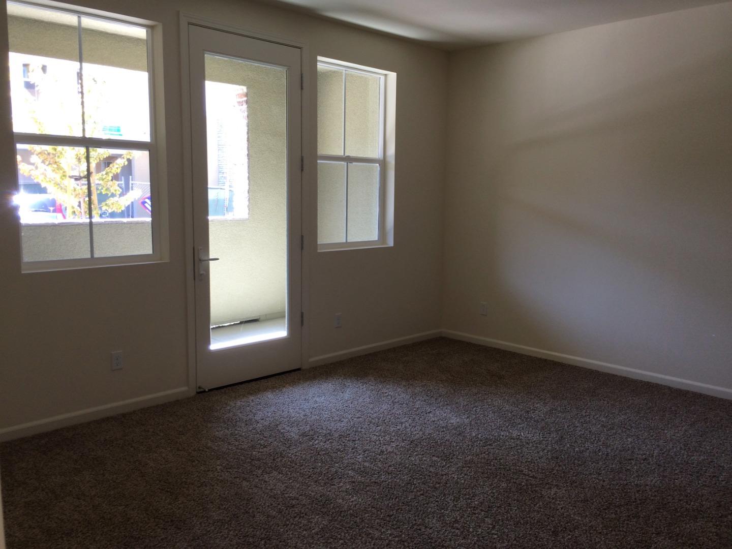 695 Elderberry Drive Milpitas, CA 95035 - Photo 14 of 22 an empty room with a window