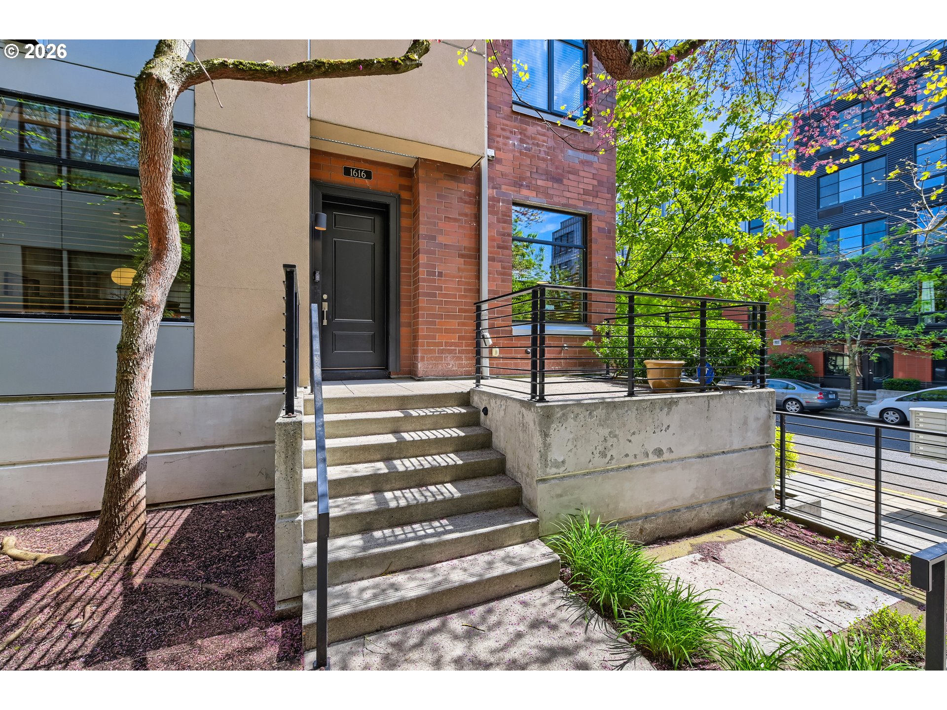 1616 Northwest Riverscape Street Portland, OR 97209 - Photo 29 of 34
