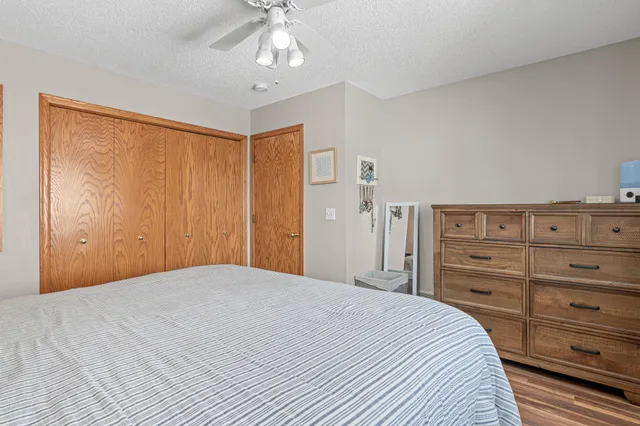 $375,000 | 326 Braeburn Drive, Shakopee, MN 55379