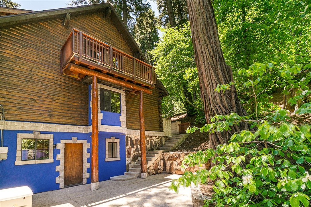 760 Kuffel Canyon Road Lake Arrowhead, CA 92385 - Photo 19 of 24 a front view of a house