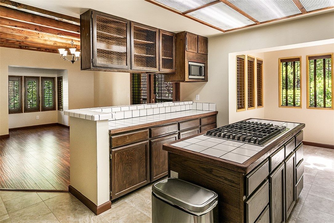 760 Kuffel Canyon Road Lake Arrowhead, CA 92385 - Photo 8 of 24