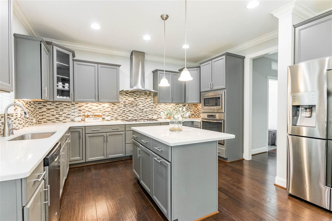 1409 Baxter Ridge Court Apex, NC 27502 - Photo 8 of 30 Kitchen