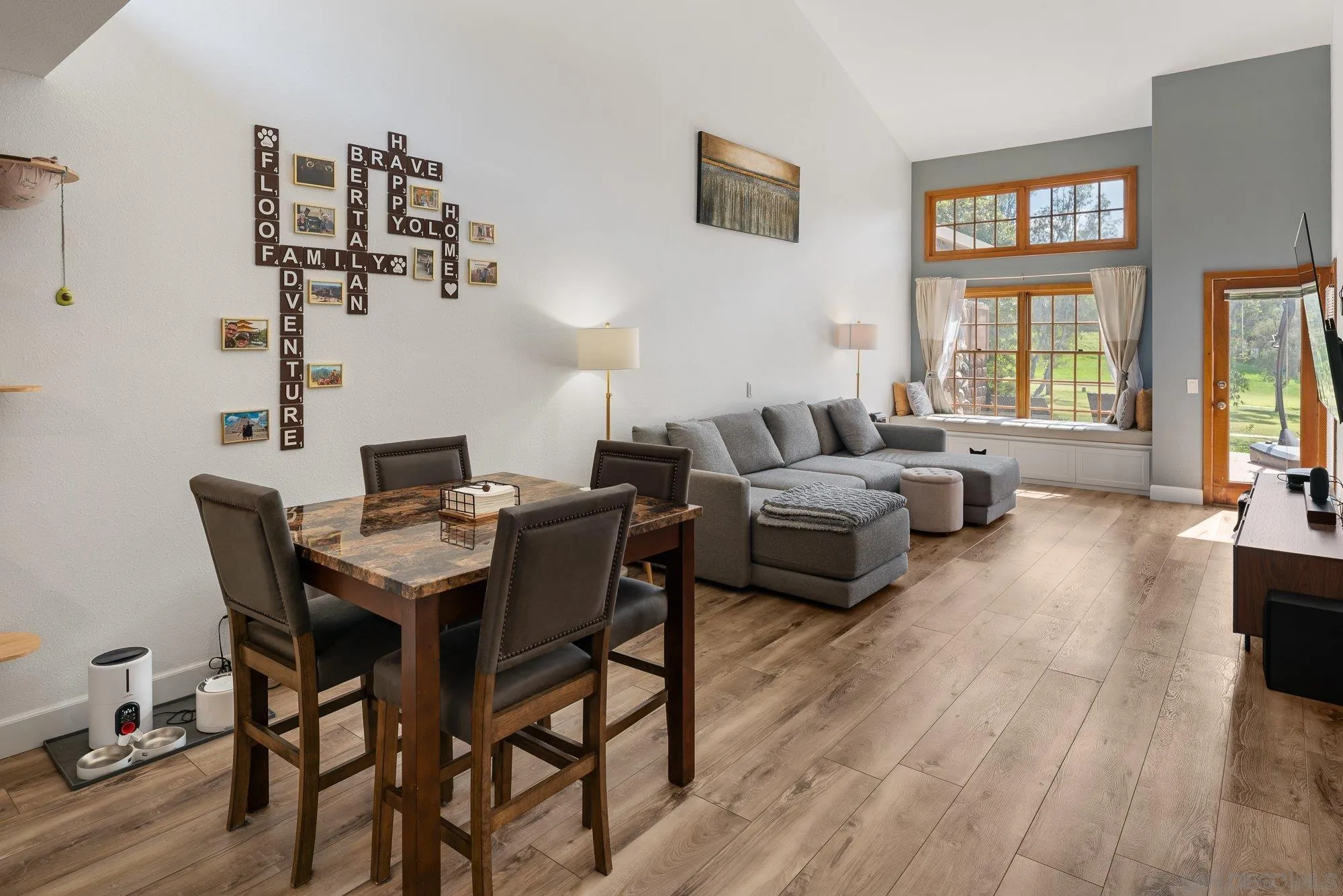 8647 Circle R Valley Lane Escondido, CA 92026 - Photo 16 of 39