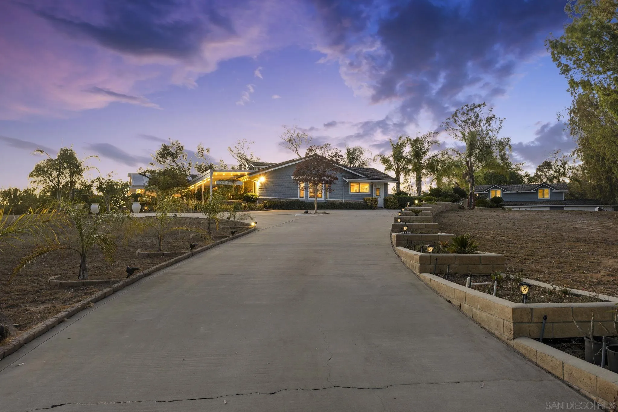 13764 McNally Road Valley Center, CA 92082 - Photo 7 of 73