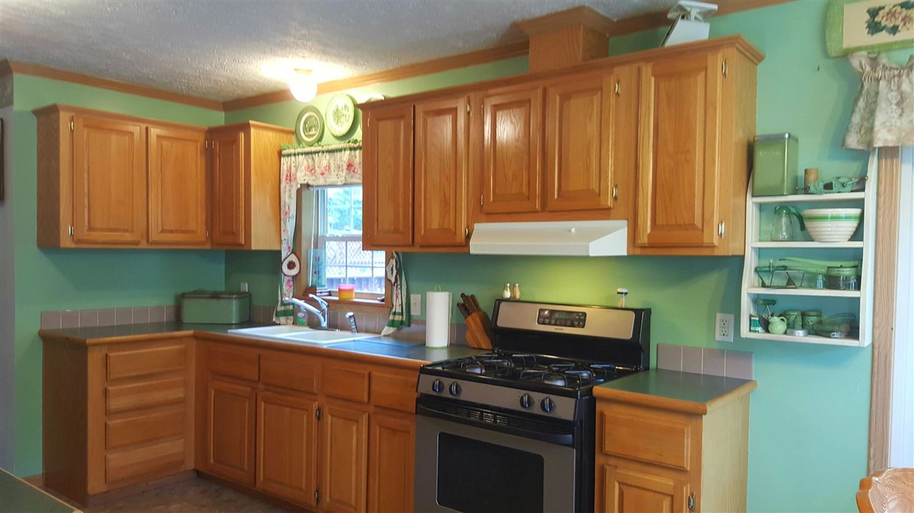 9931 South Littlefield Road Blanchard, MI 49310 - Photo 12 of 37 1822346-11.JPG
