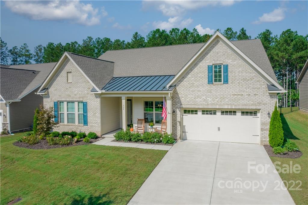 924 Raffaelo View Mount Holly, NC 28120 - Photo 2 of 43 Gallery Image 2