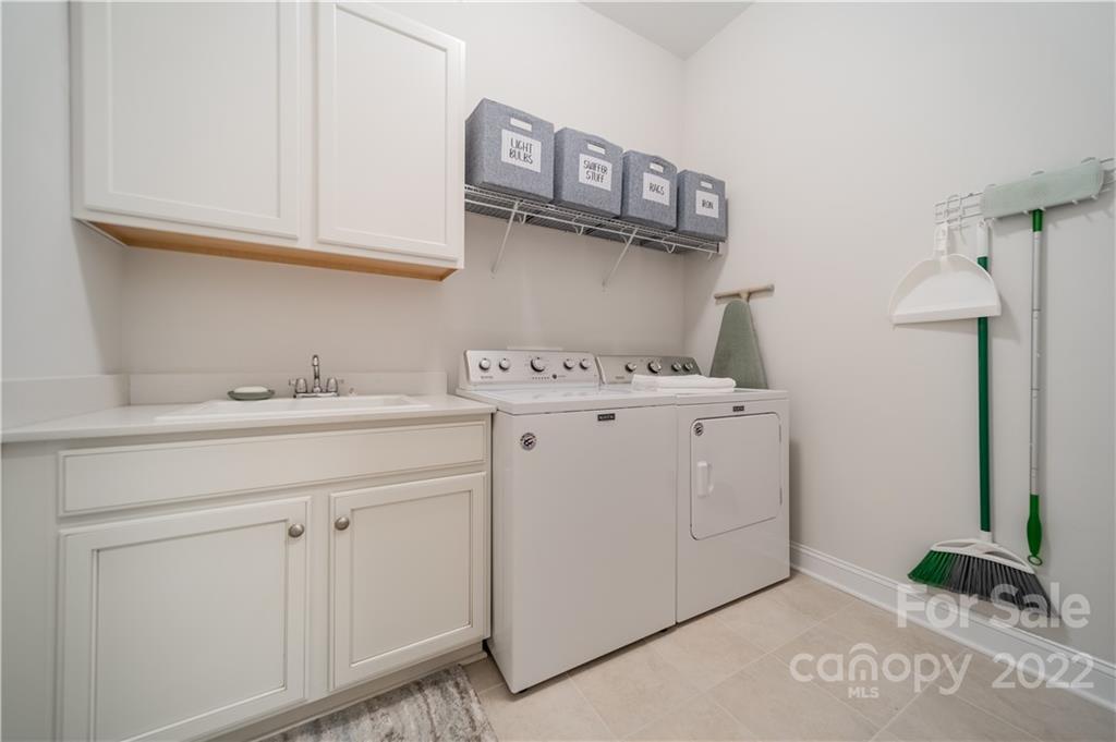 924 Raffaelo View Mount Holly, NC 28120 - Photo 33 of 43 Gallery Image 33