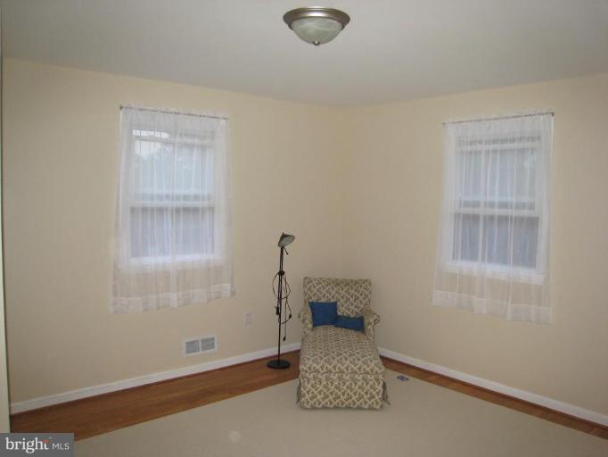125 Ridgefield Road Lutherville-Timonium, MD 21093 - Photo 14 of 17 Bedroom #2