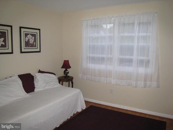 125 Ridgefield Road Lutherville-Timonium, MD 21093 - Photo 10 of 17 Bedroom #3