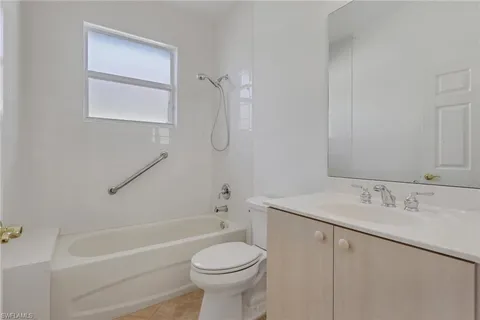 $359,000 | 20132 Ballylee Court, Estero, FL 33928