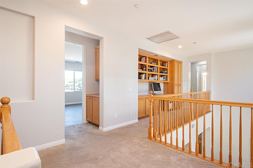776 Ridgemont Circle Escondido, CA 92027 - Photo 5 of 25 Gallery Image 5