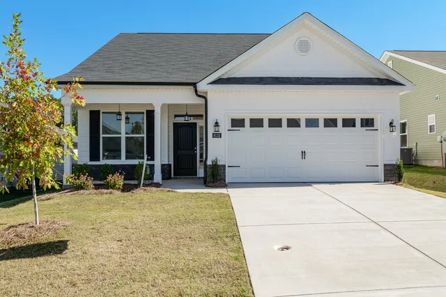 $343,900 | 8132 Snelling Drive, Aiken, SC 29803