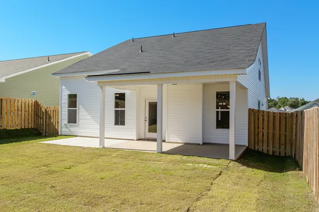 $343,900 | 8132 Snelling Drive, Aiken, SC 29803