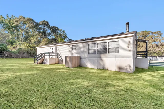 $1,550 | 11261 Rose Road, Conroe, TX 77303