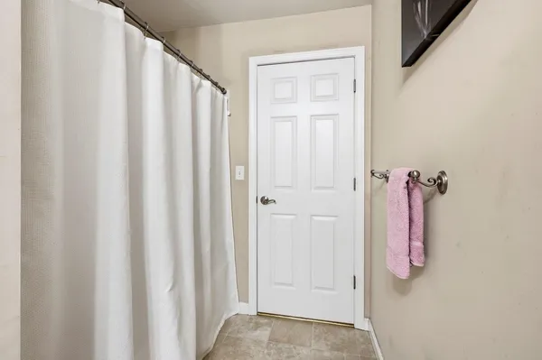 $440,000 | 59 D Cheney Lane, Danville, NH 03819