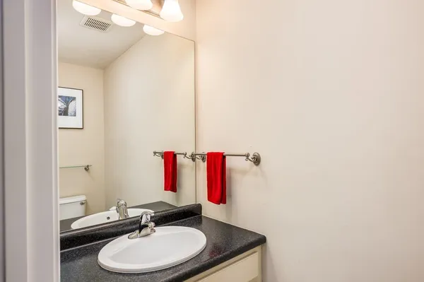 $440,000 | 59 D Cheney Lane, Danville, NH 03819