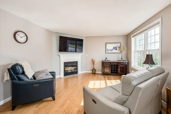 $440,000 | 59 D Cheney Lane, Danville, NH 03819