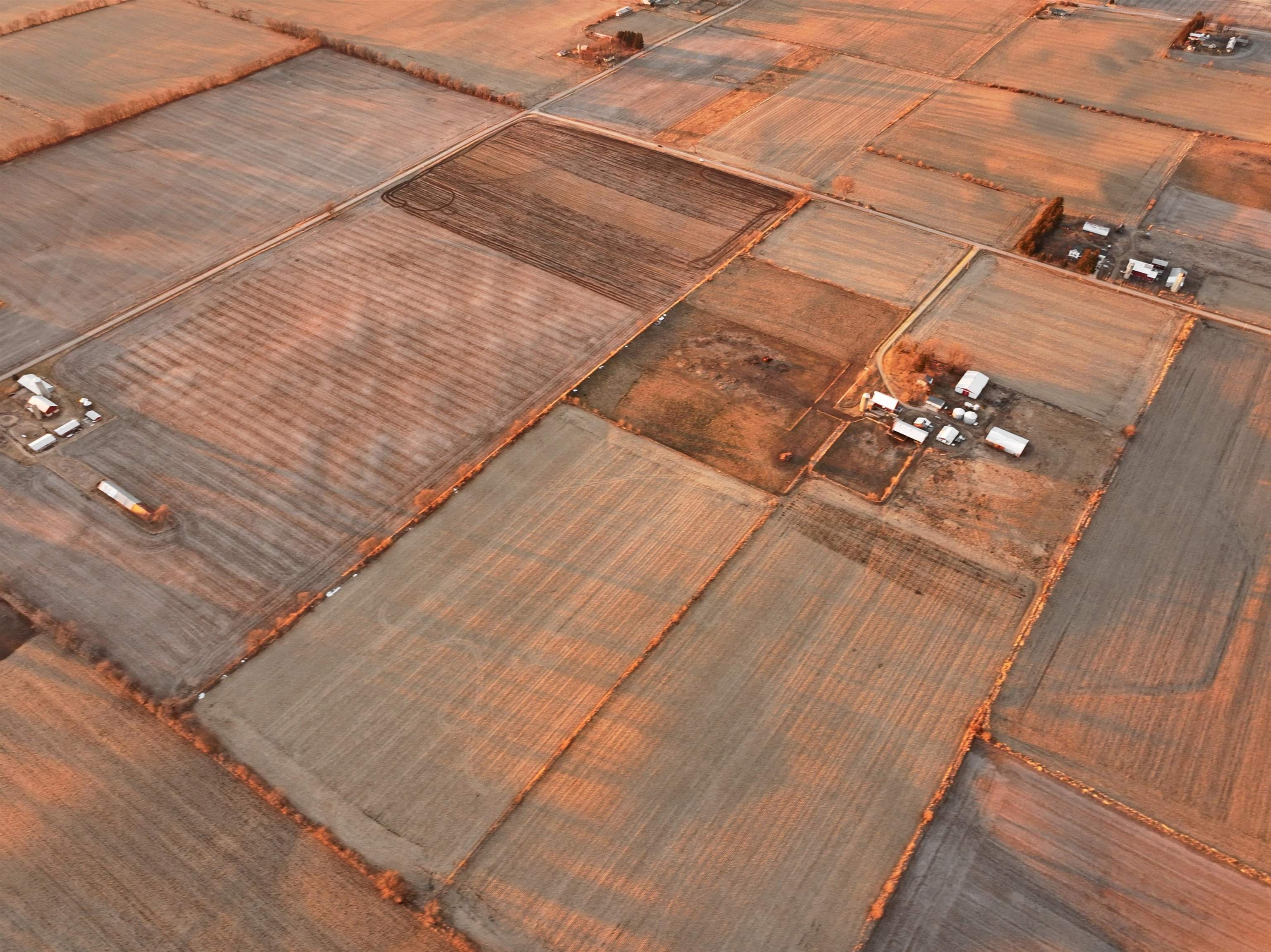 39 M/l Acres Slinde Stoughton, WI 53589 - Photo 7 of 11