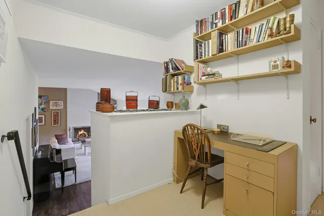 $895,000 | 129 Hillandale Drive, New Rochelle, NY 10804