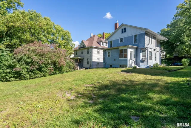 $105,000 | 1030 23rd Street, Rock Island, IL 61201