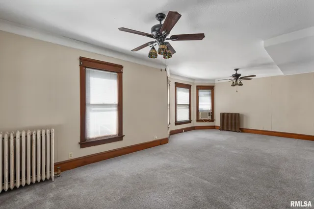 $105,000 | 1030 23rd Street, Rock Island, IL 61201