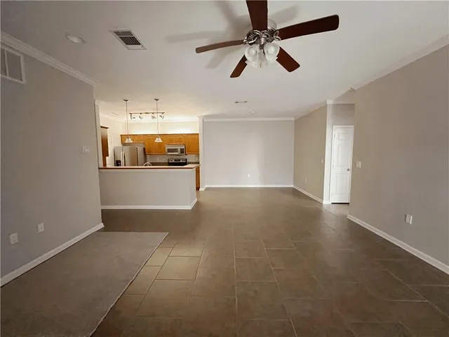 $1,500 | 350 Emerald Forest Boulevard, Unit 28102, Covington, LA 70433