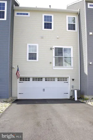 $440,000 | 927 Ericcson Lane, Middletown, DE 19709