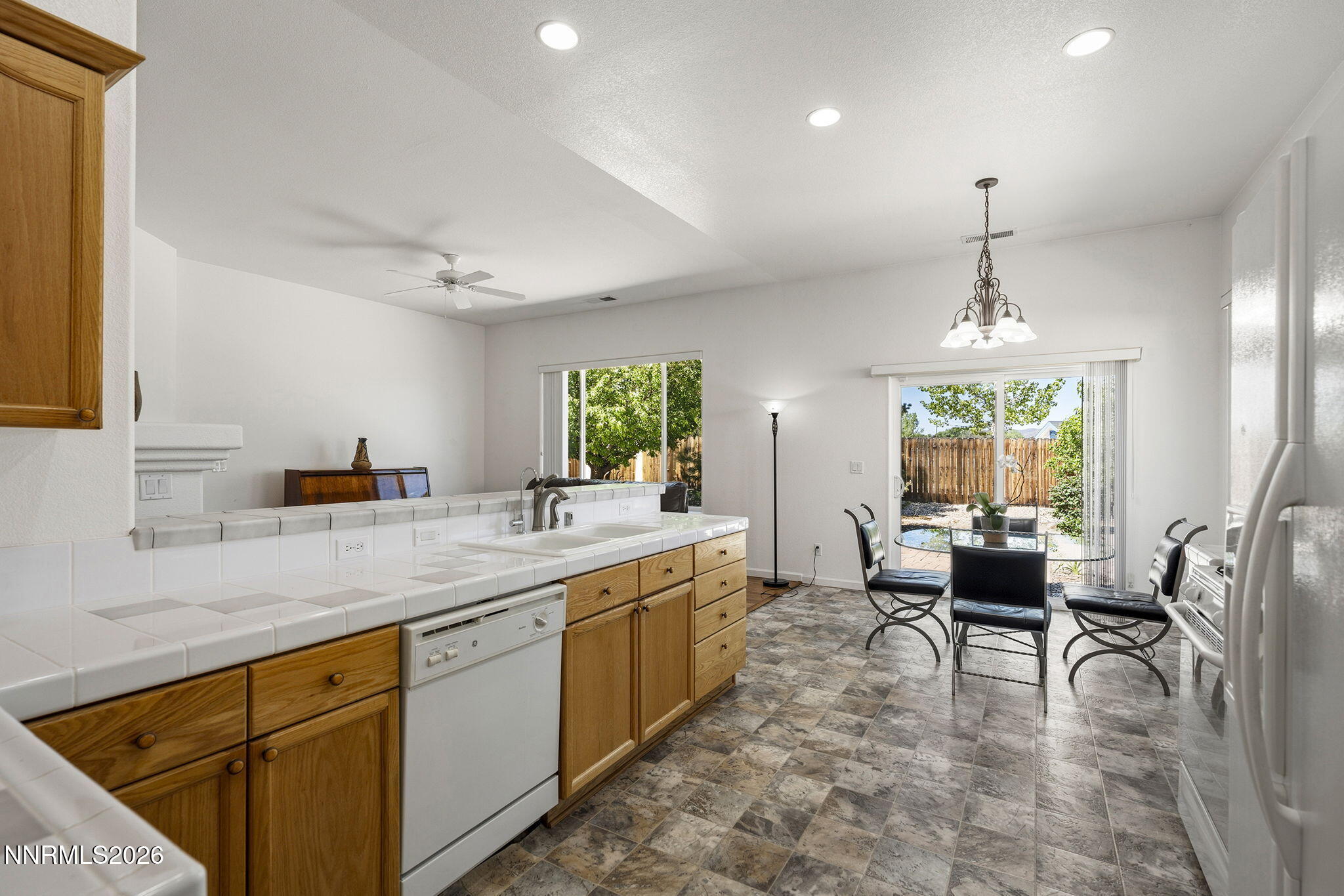 1054 Rimfield Drive Fernley, NV 89408 - Photo 15 of 30 14-web-or-mls-_DSC3721